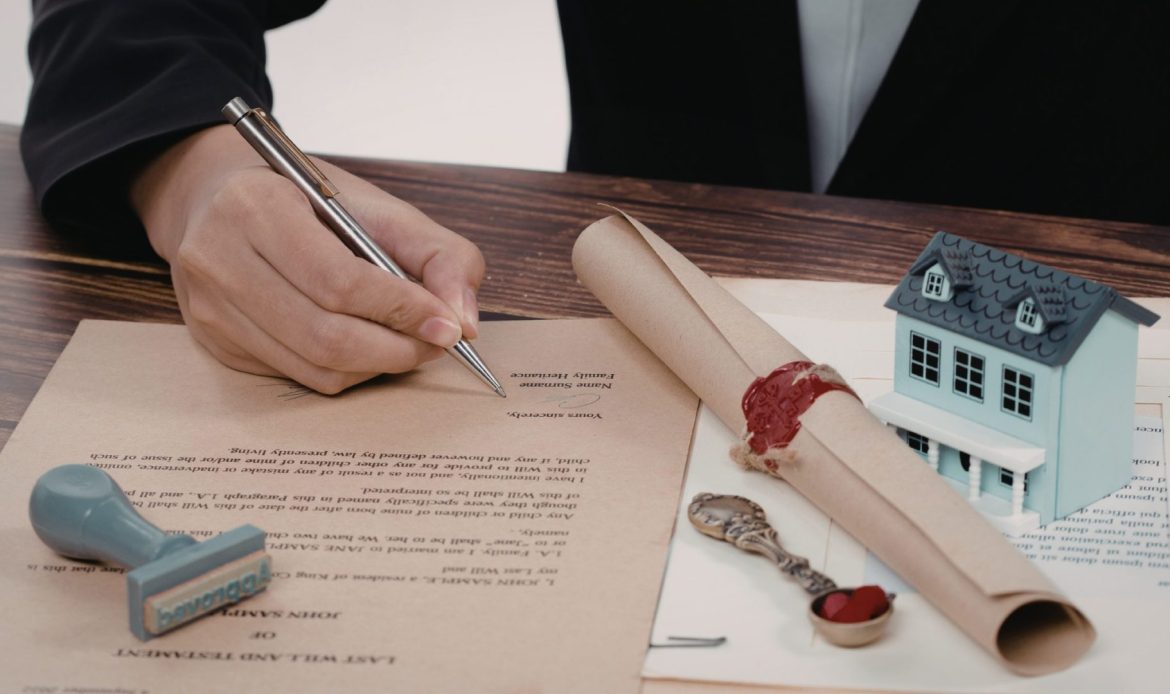 Commercial Real Estate Lease Attorney