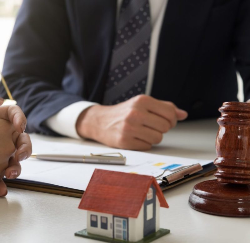 Commercial Real Estate Lawyer